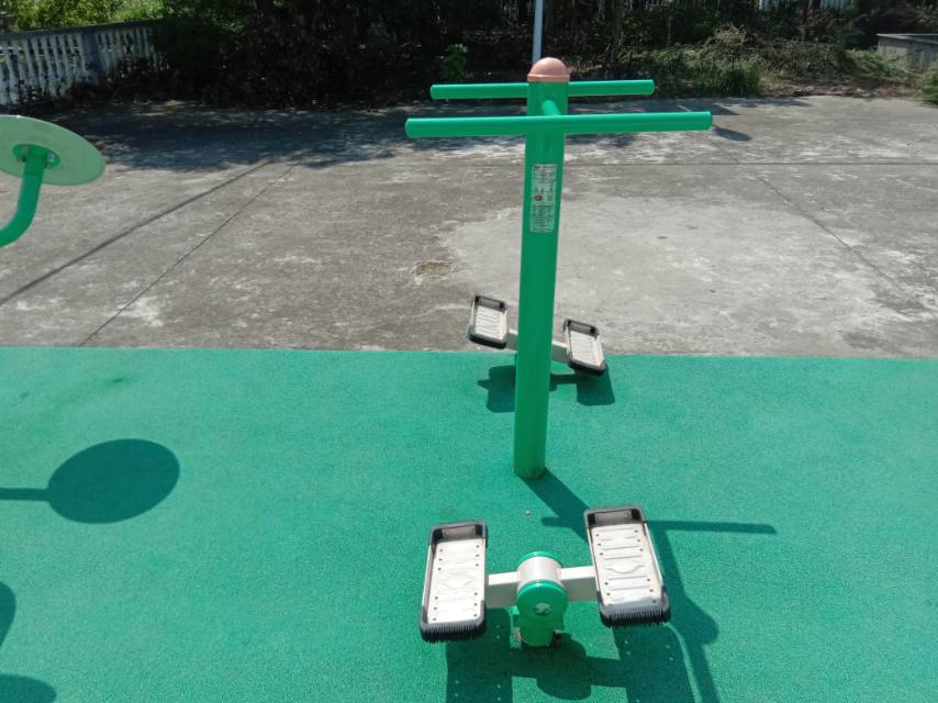 扭腰踏步機(jī)