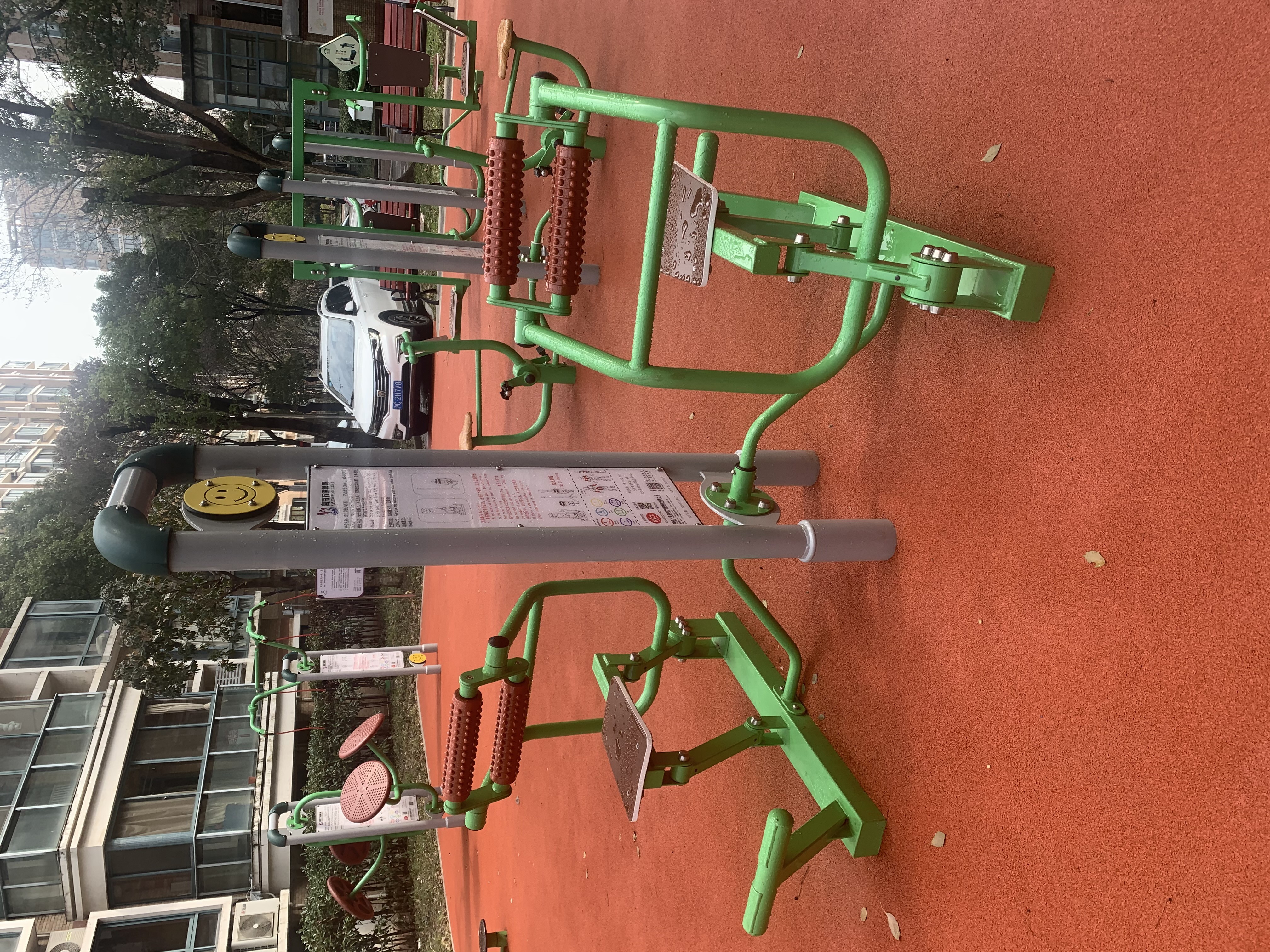 雙位背部訓(xùn)練器