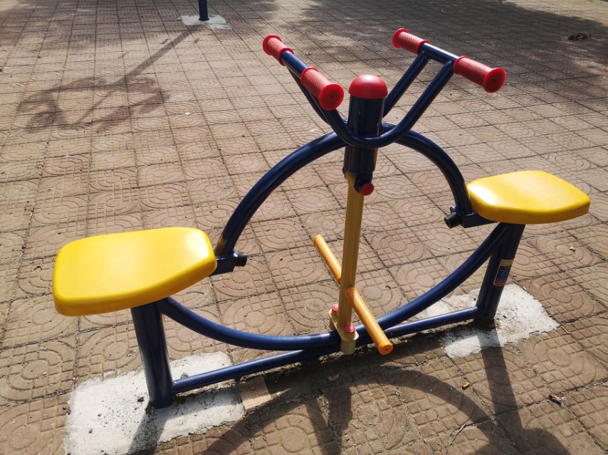 下肢康復(fù)器