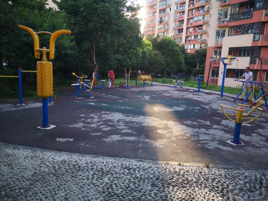 銀泰苑健身點A點