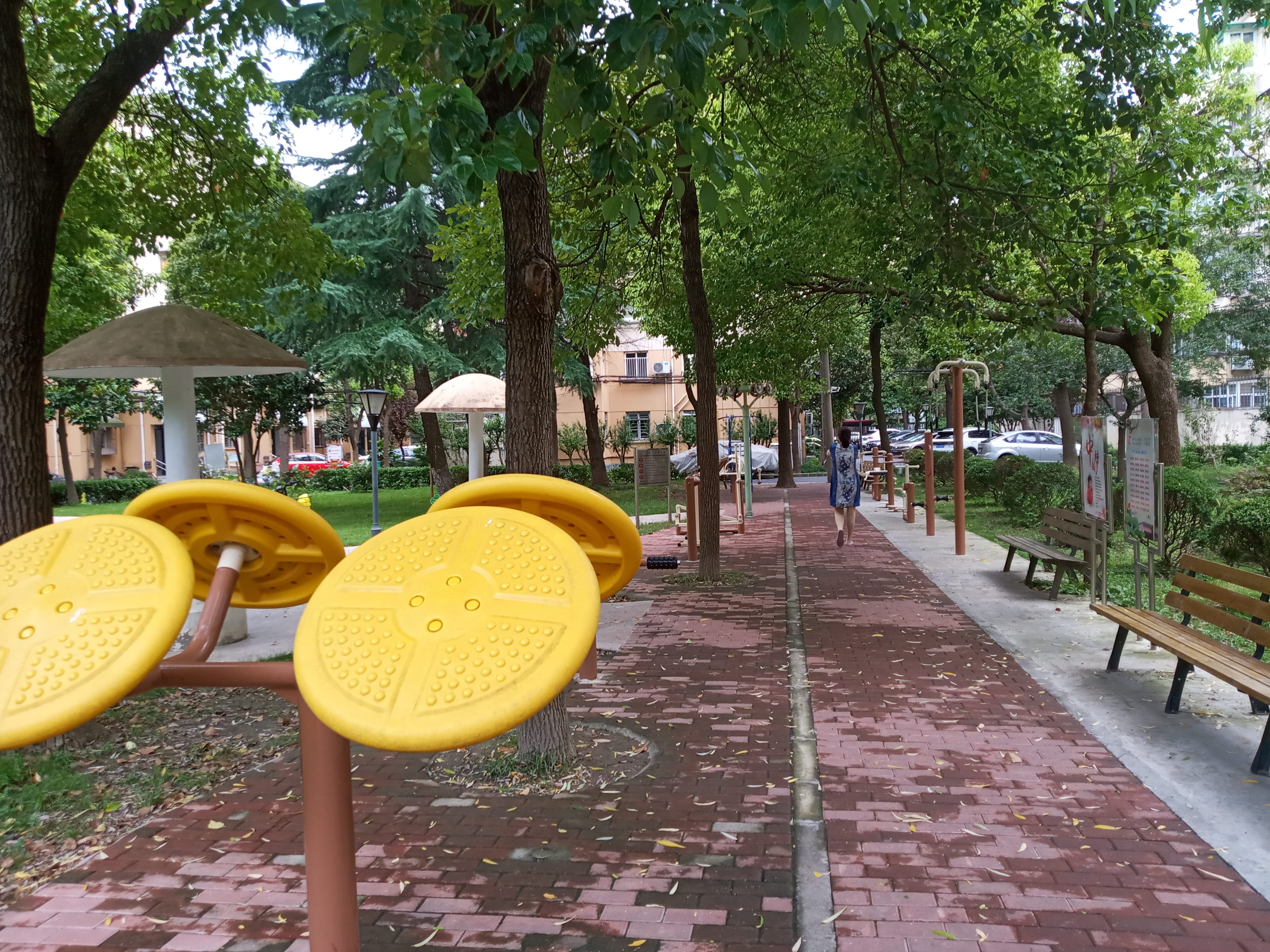 古美一村居委B健身苑點