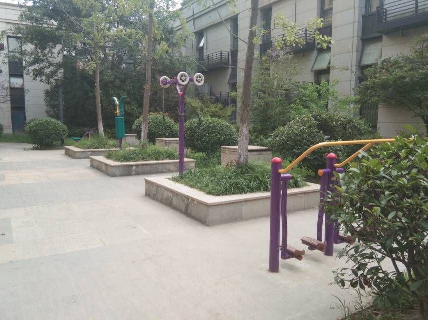 北岸郡庭健身點