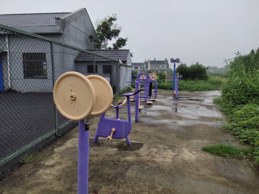 青浦區(qū)先鋒村市民益智健身點(diǎn)