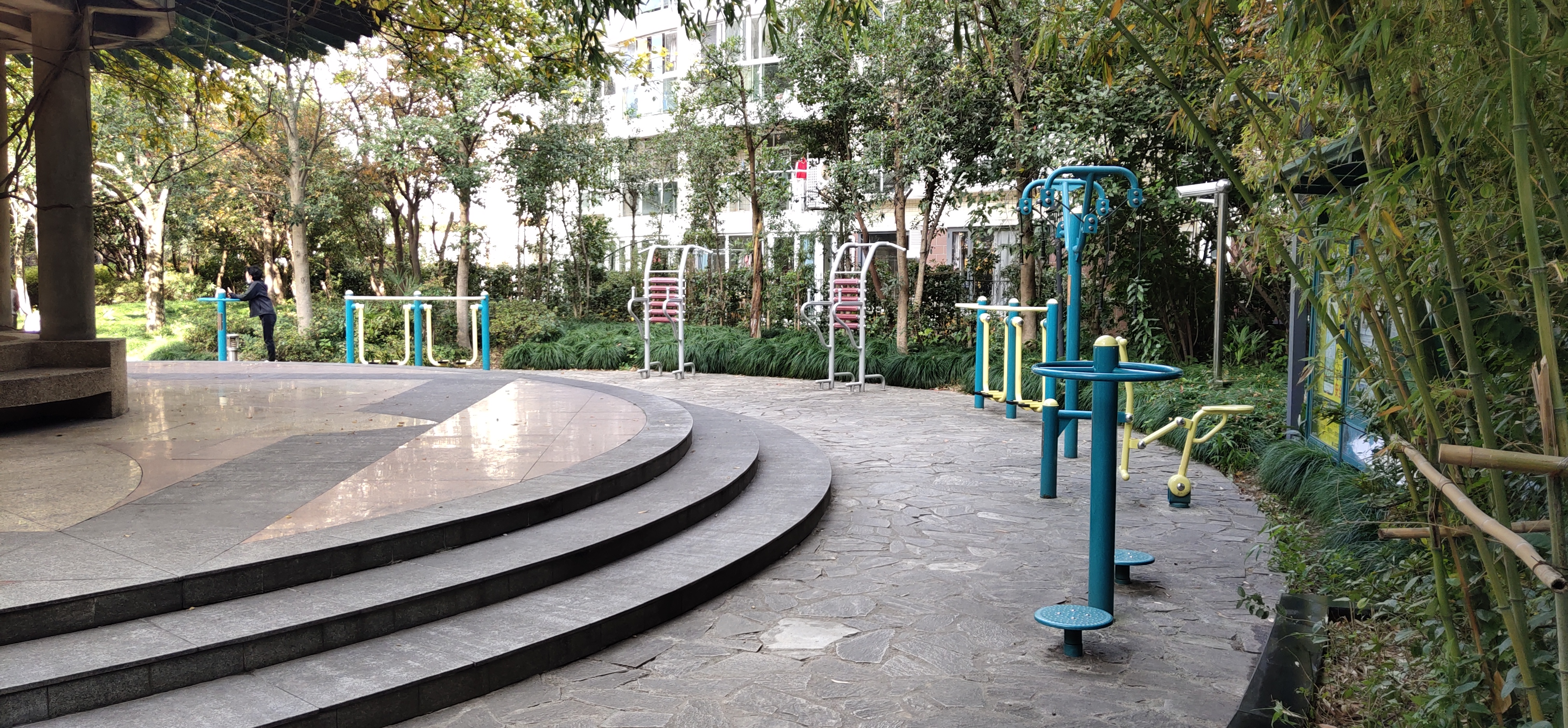 金谷園小區(qū)市民健身點