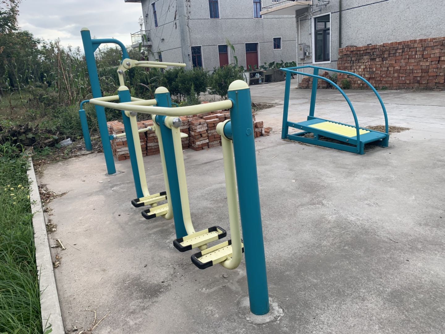 雙位太空漫步機(jī)