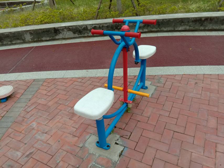 下肢康復(fù)器