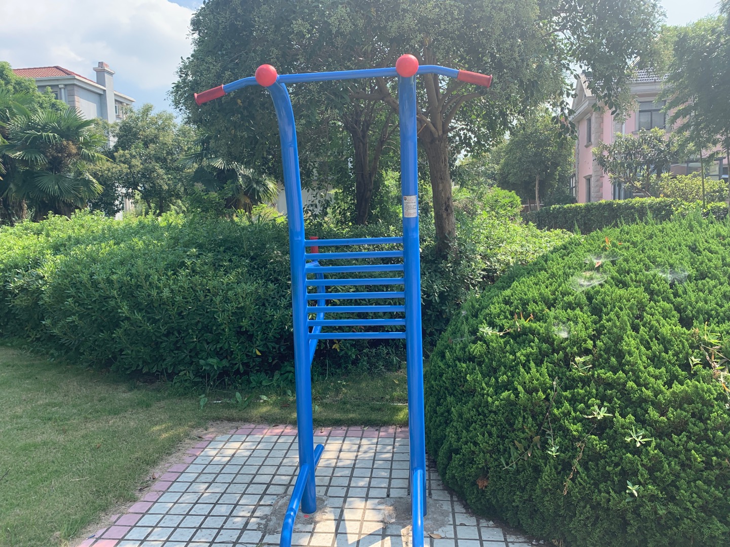 多功能訓(xùn)練器