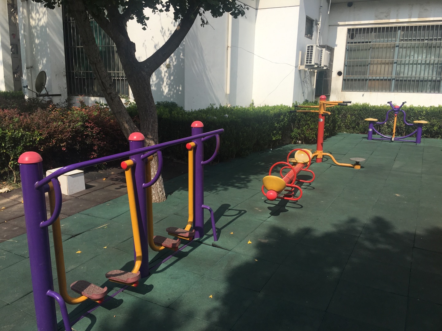 復(fù)地詩林小區(qū)益智健身點(diǎn)