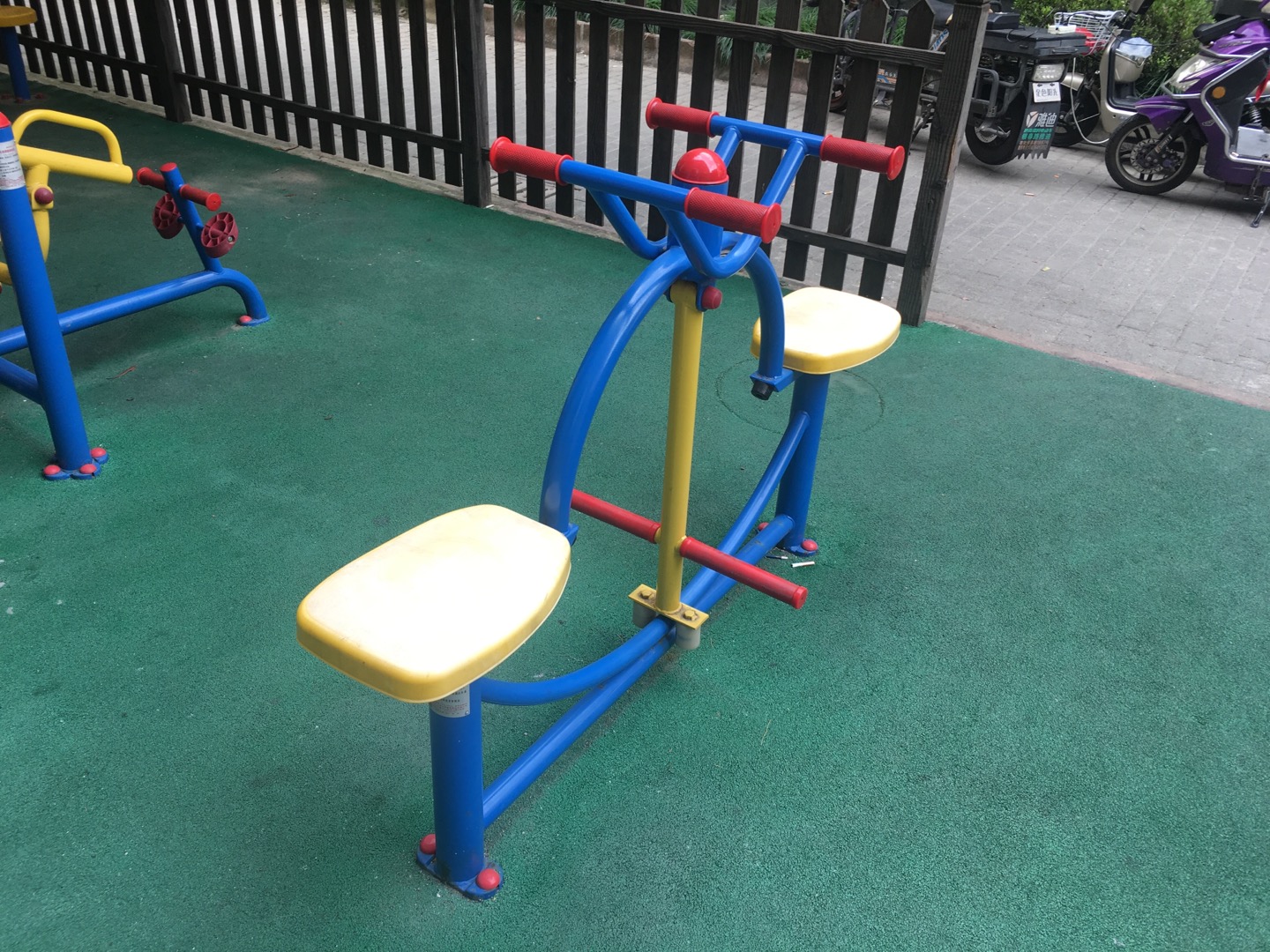 下肢康復(fù)器