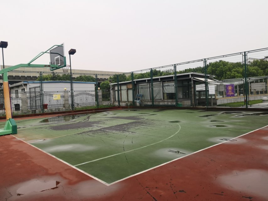 徐涇文體中心公共運(yùn)動(dòng)場(chǎng)