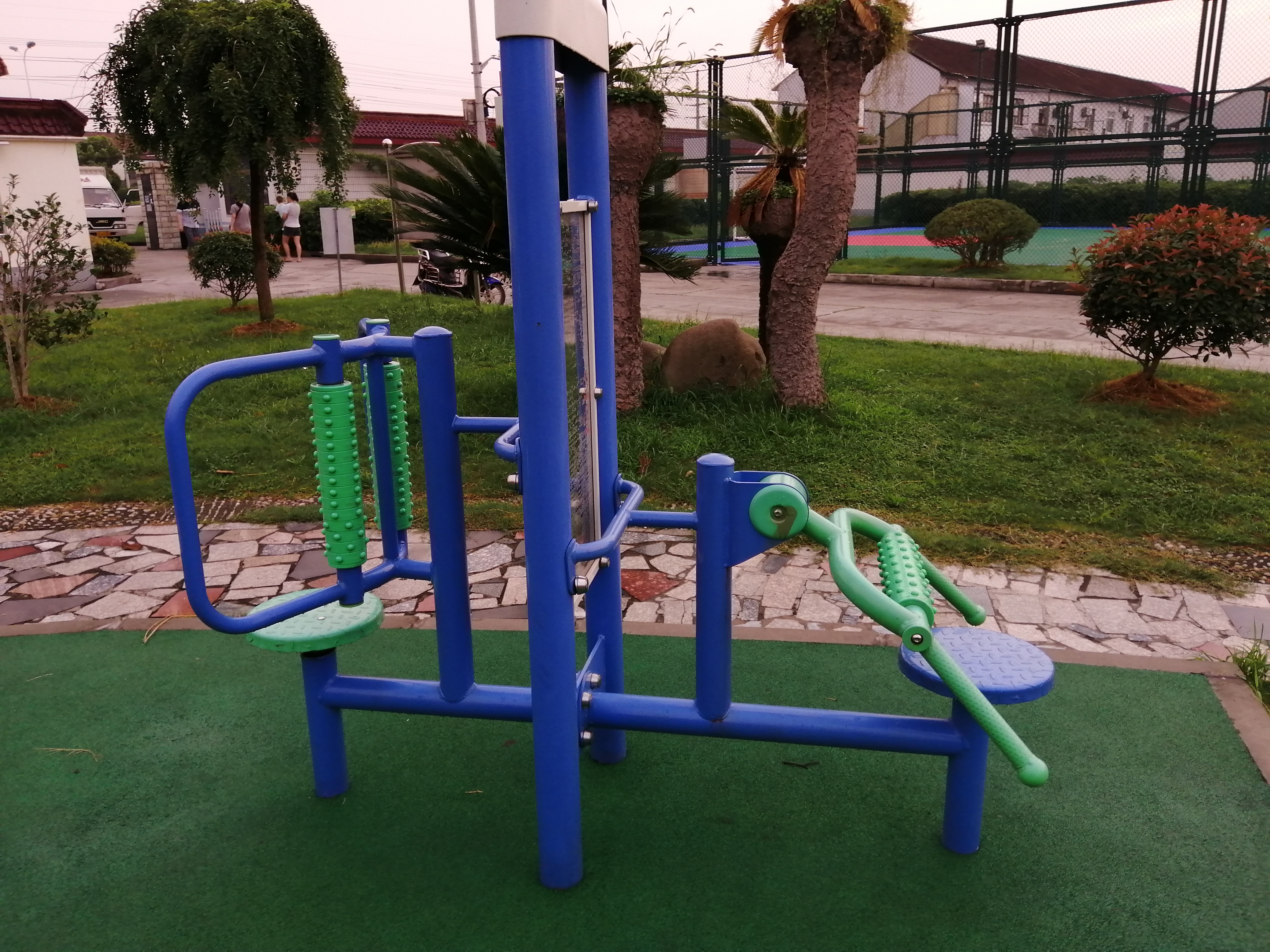 雙立柱腰背按摩器