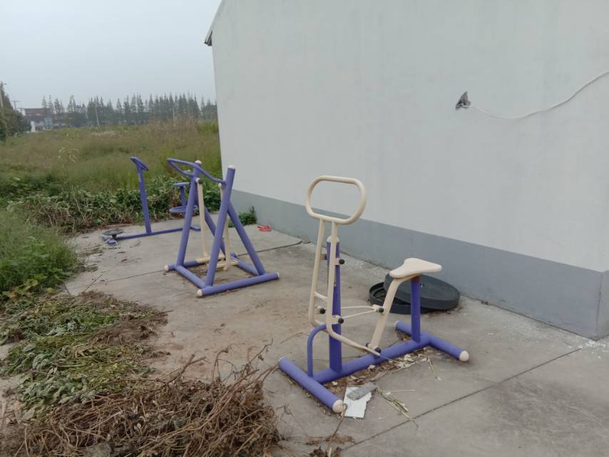 堡鎮(zhèn)瀛南村3組倉庫健身點(diǎn)