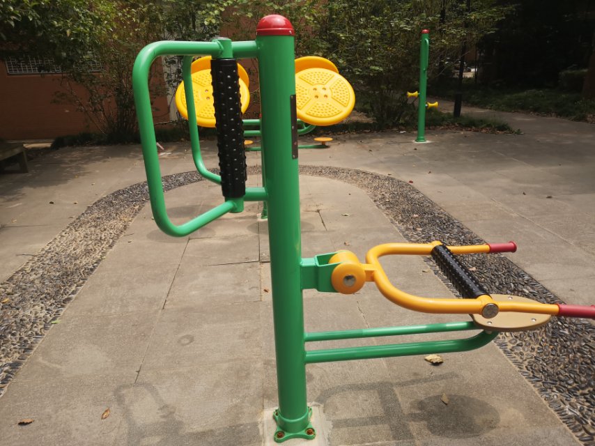 坐式腰背按摩器