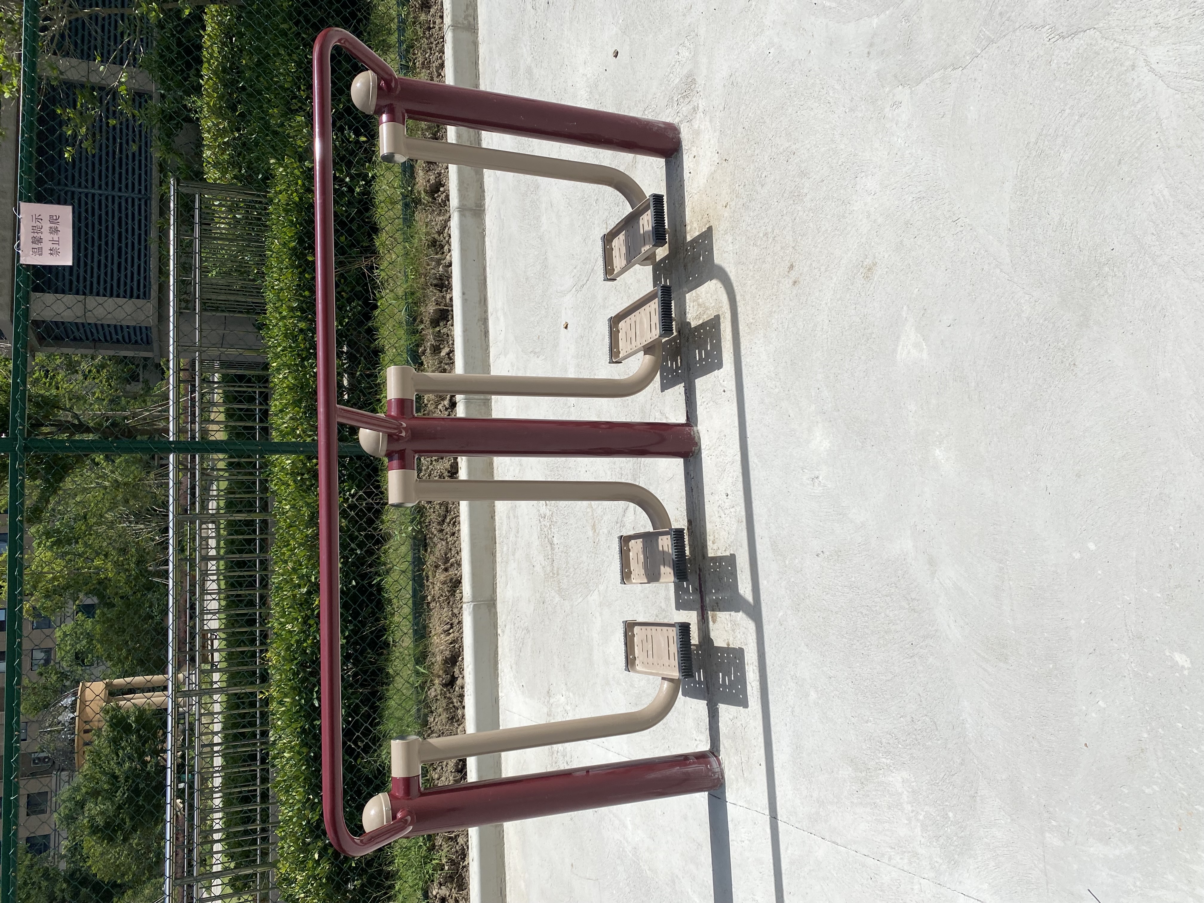 二位太空漫步機