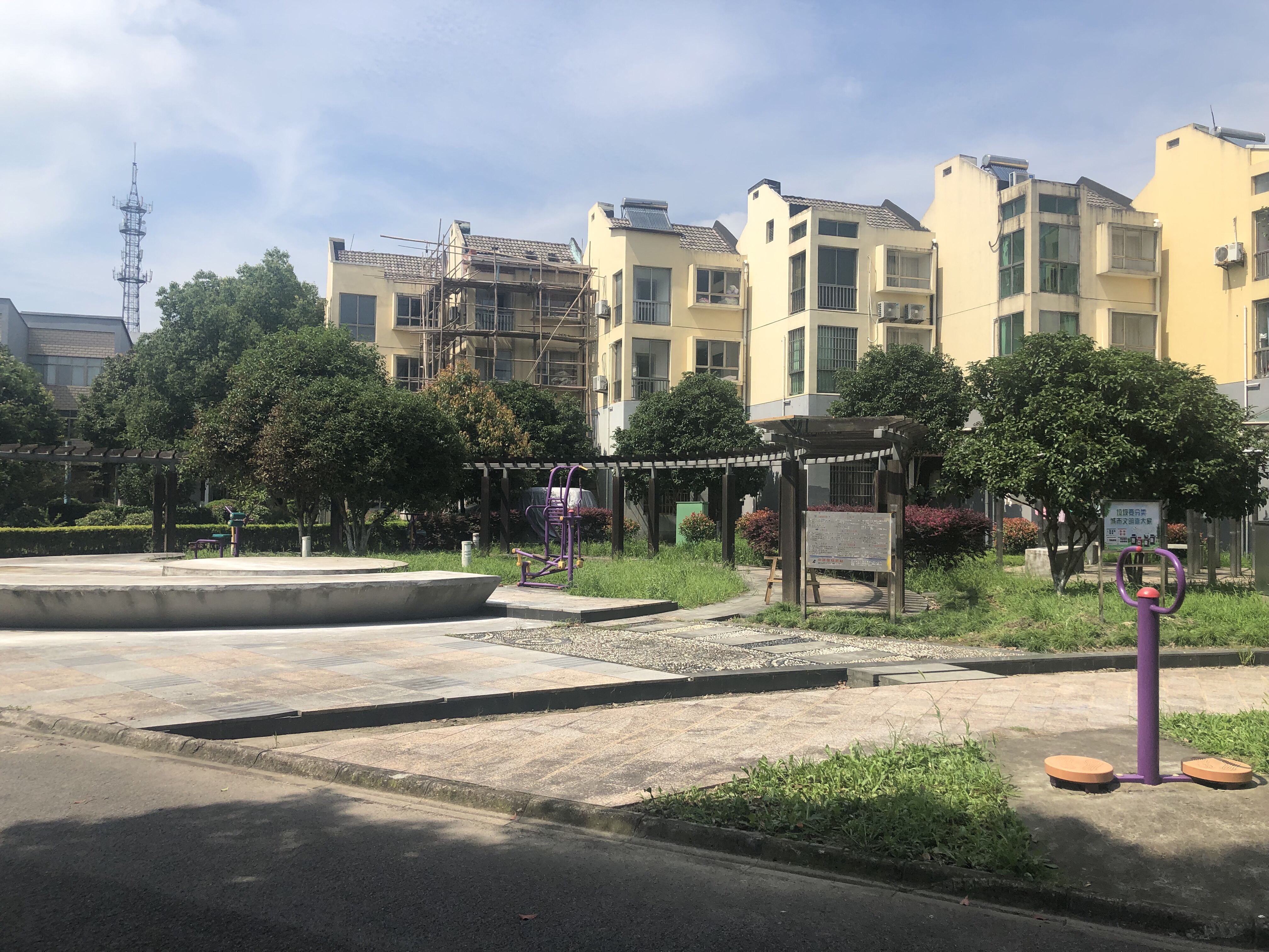 莊行鎮(zhèn)新苑第二健身點(diǎn)