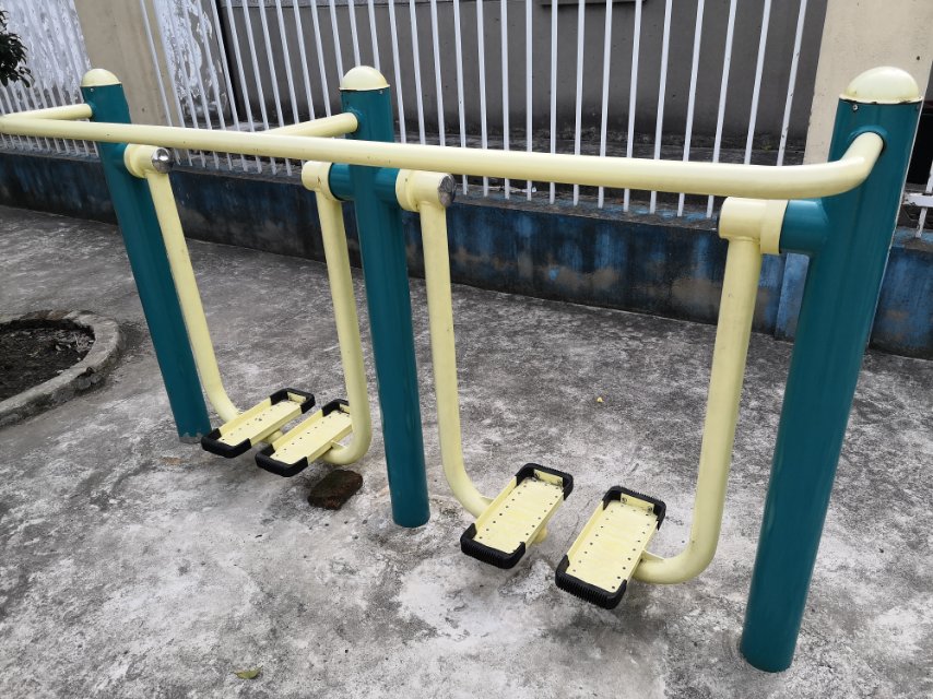 雙位太空漫步機(jī)