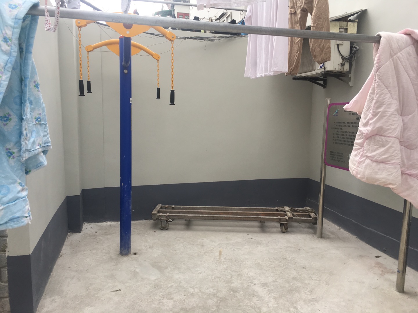 光啟居委健身點(diǎn)