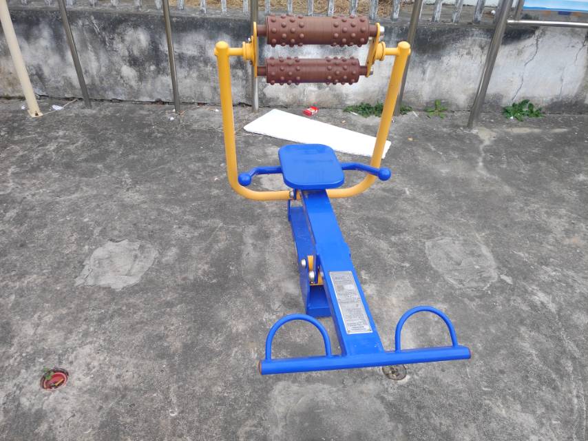 腹背屈伸訓練器