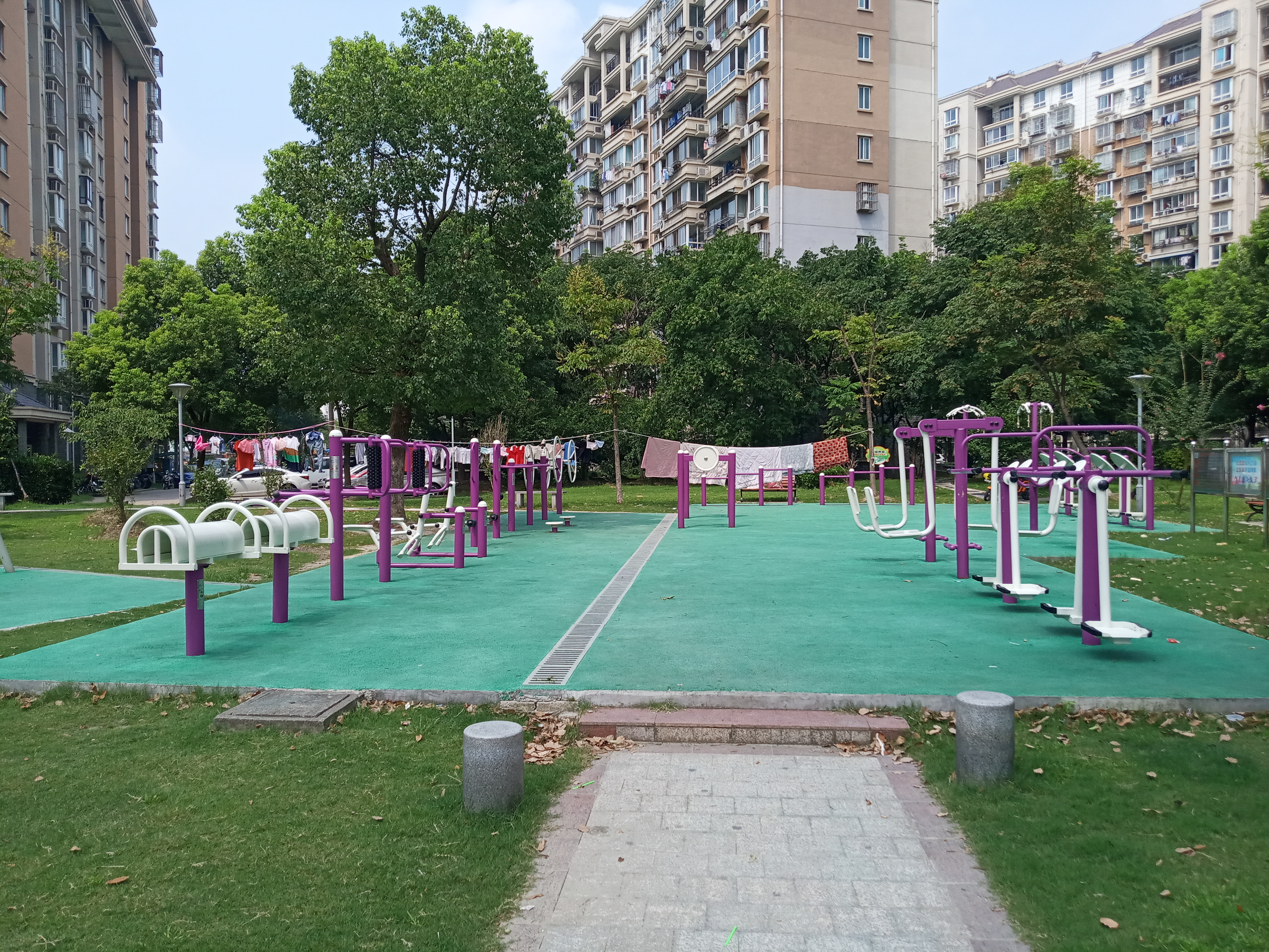 鑫峰苑居委健身點(diǎn)A