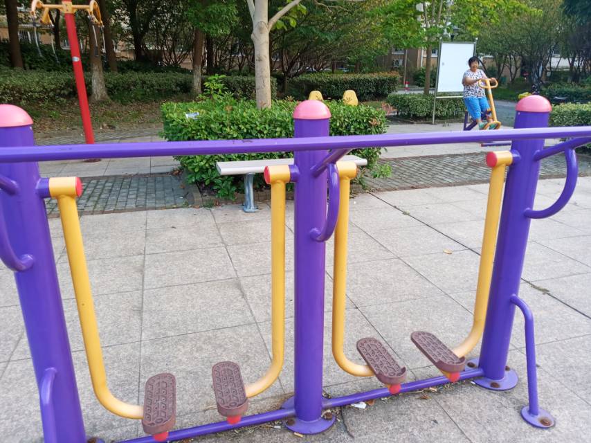 太空漫步機(jī)