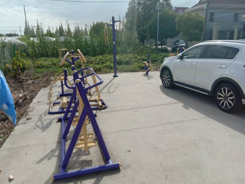 堡鎮(zhèn)小漾村漾東9隊健身點(diǎn)