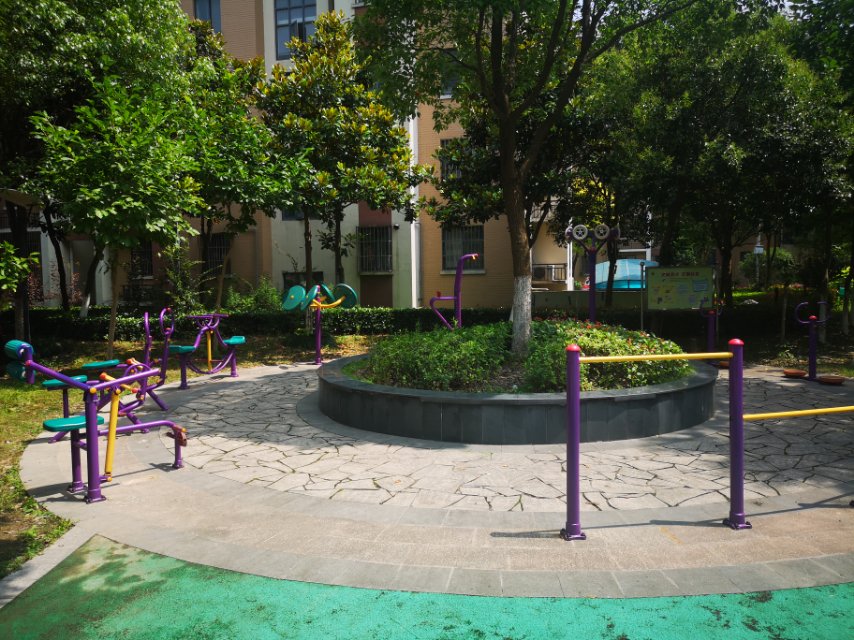 金碧二期健身苑點