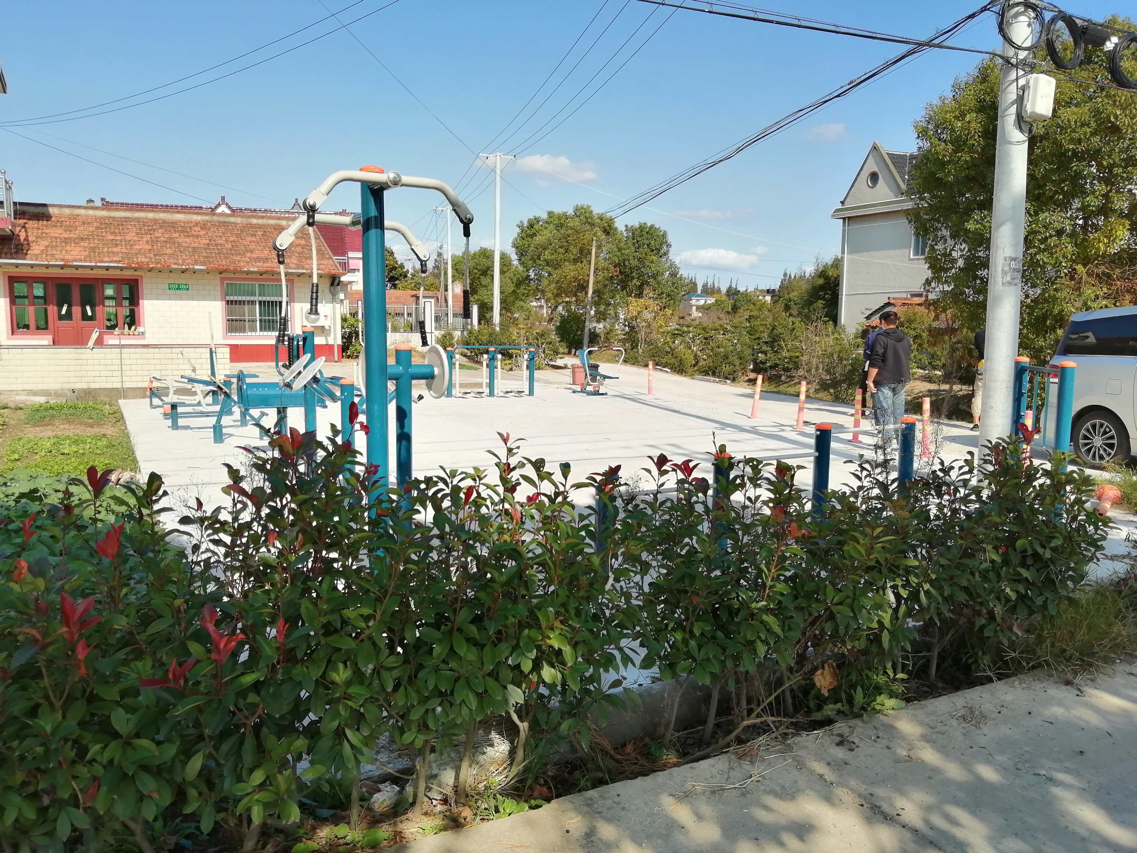 新河鎮(zhèn)新南居委健身點