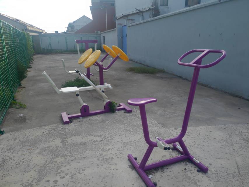 衛(wèi)星村康家弄健身點(diǎn)