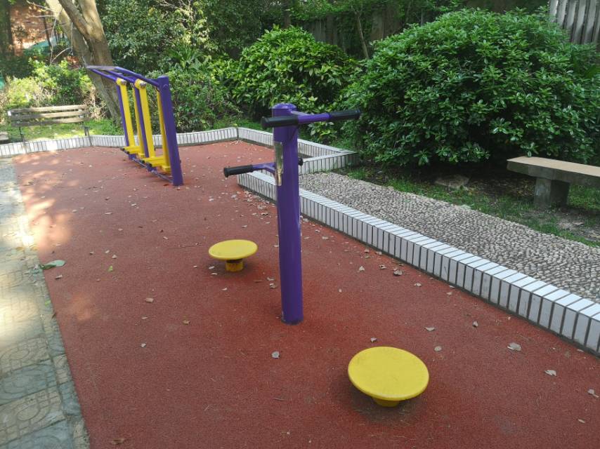 政立路830弄市民益智健身點(diǎn)