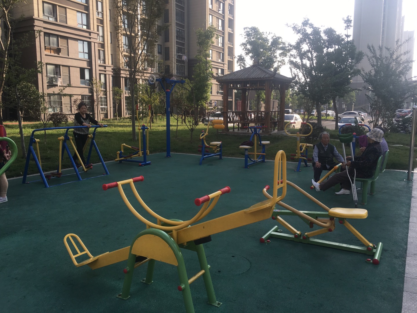 華樂(lè)苑健身點(diǎn)