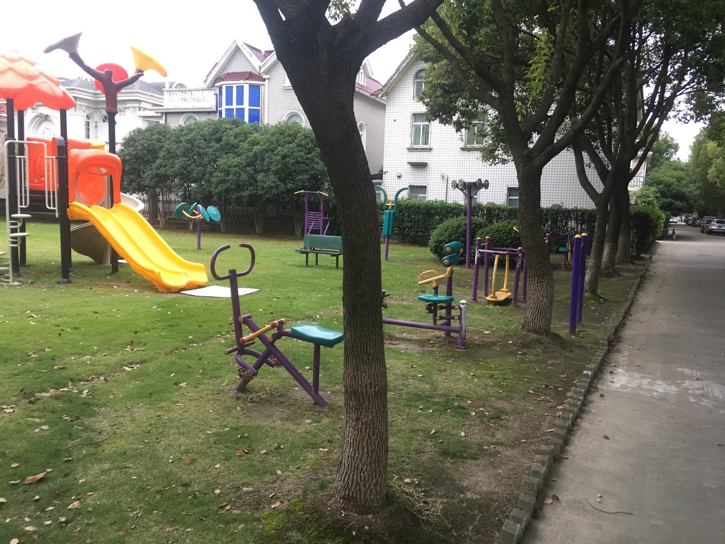 百佳花園健身點