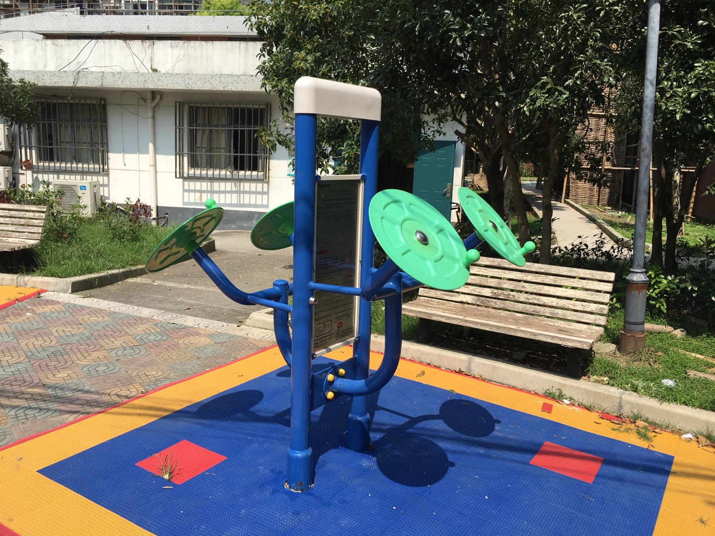 雙立柱前推訓練器