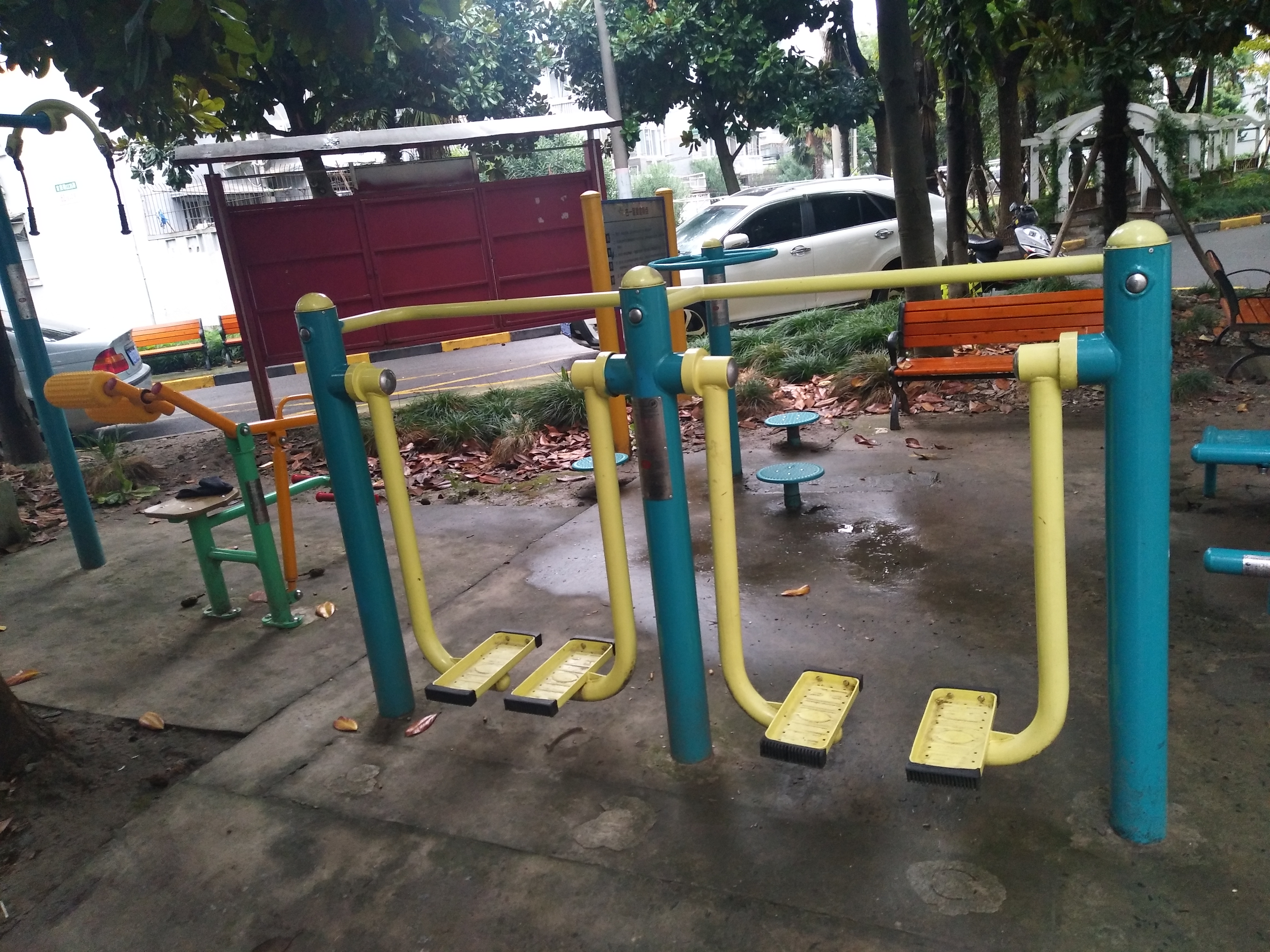 雙位太空漫步機(jī)