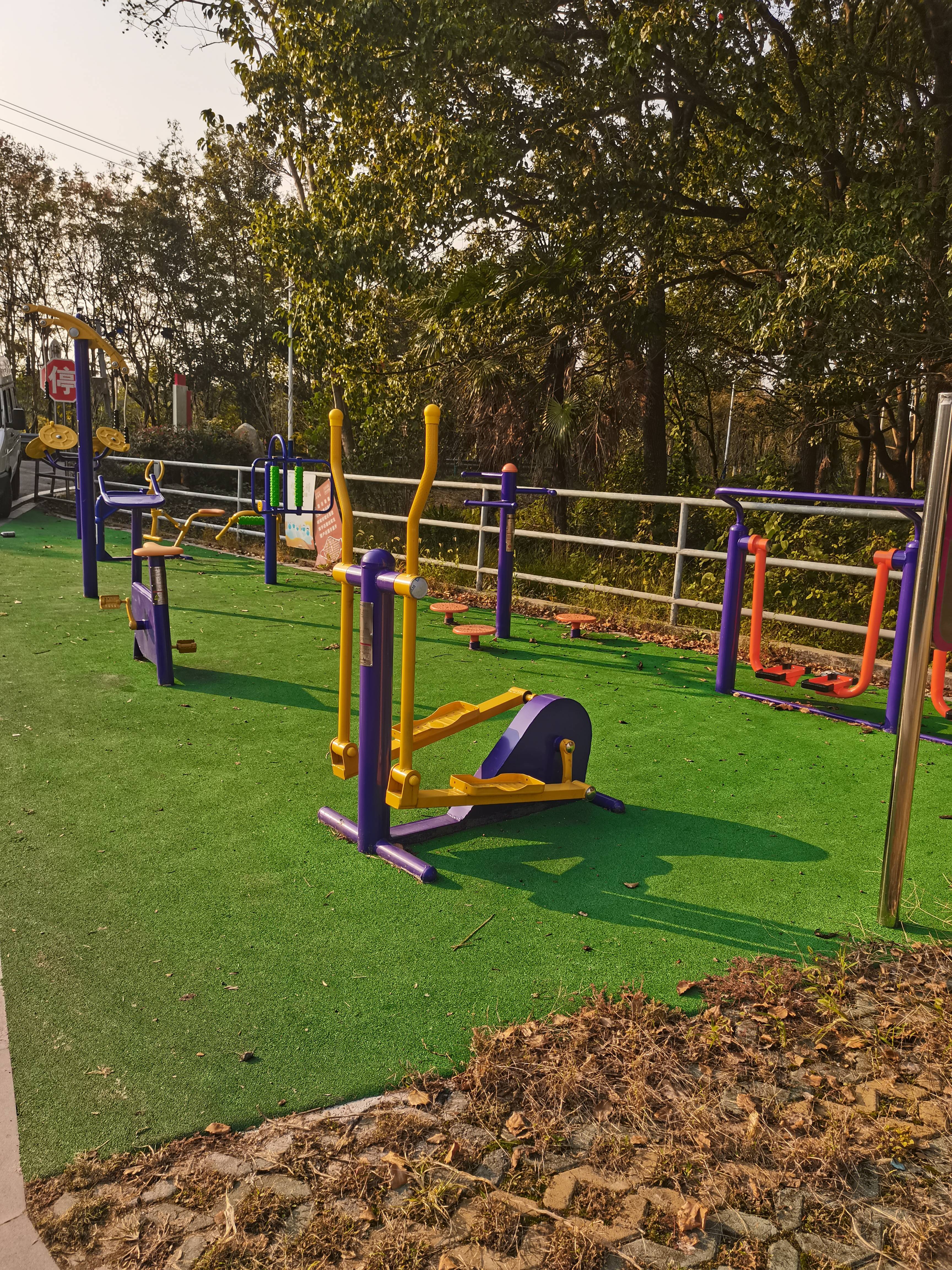 夏陽(yáng)街道王仙村四組健身苑點(diǎn)