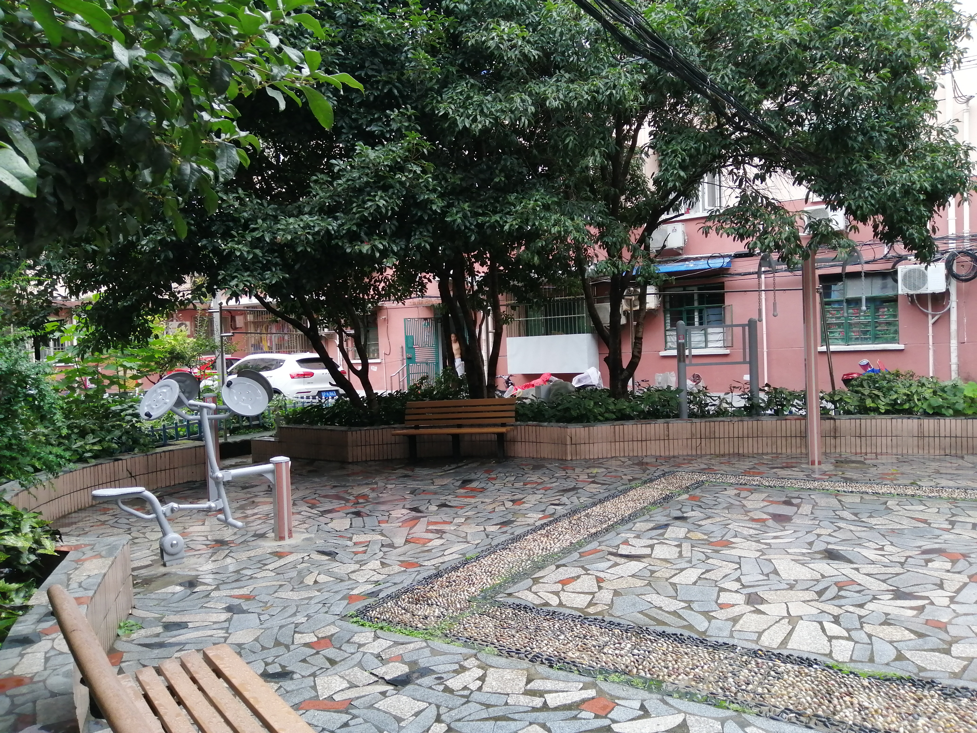 石泉街道石一康怡苑健身苑點