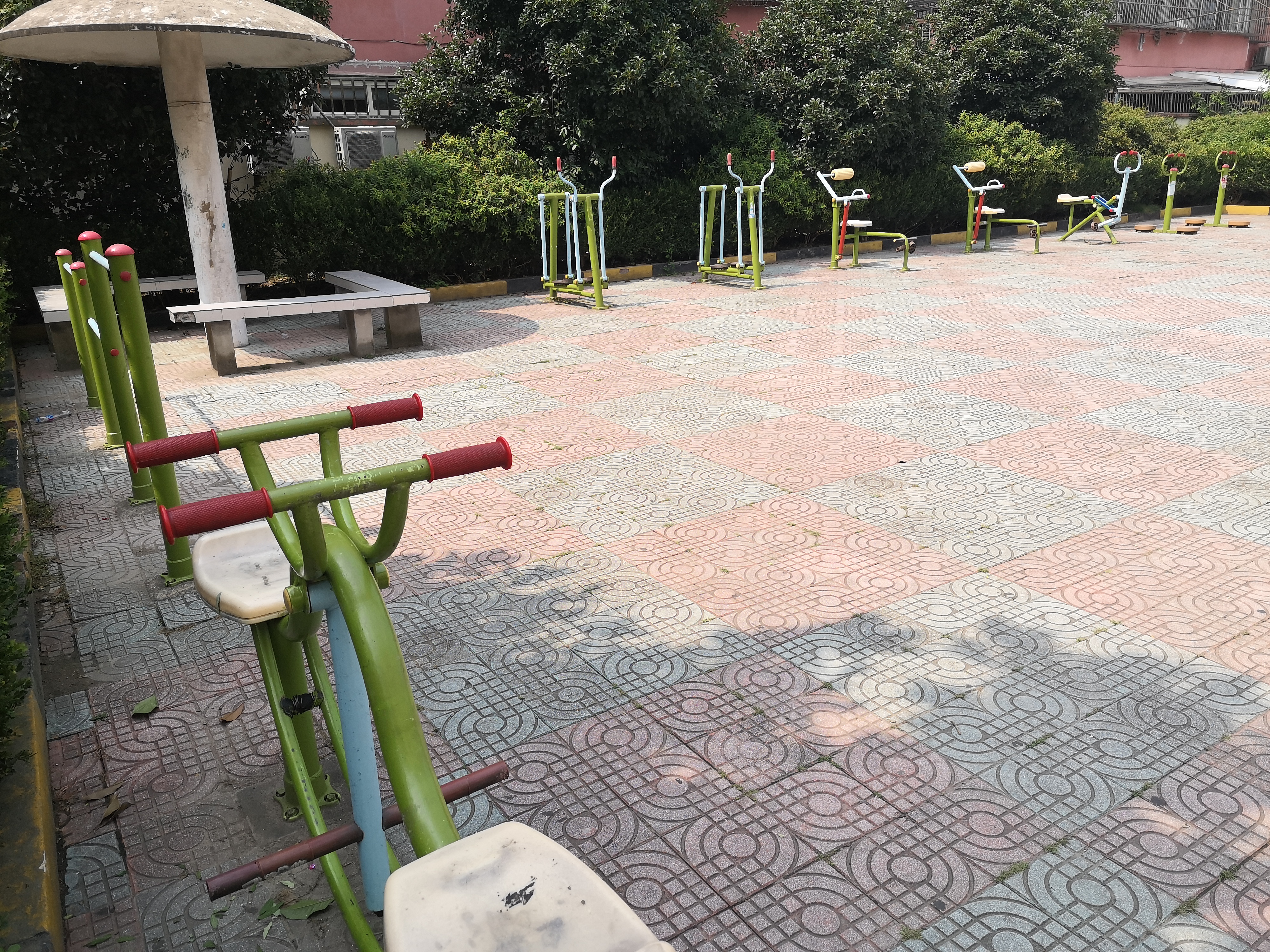 錦華小區(qū)健身點