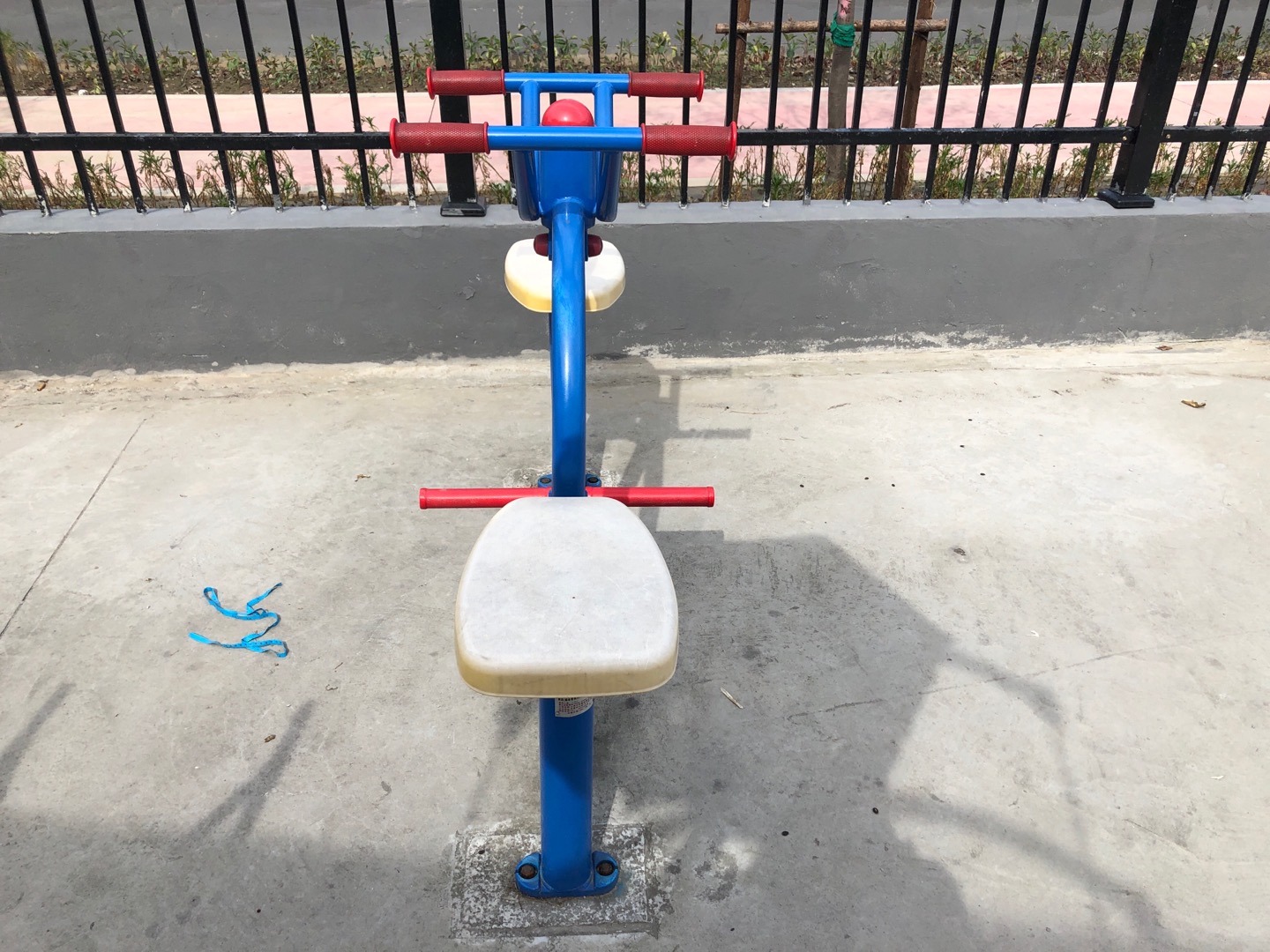 下肢康復(fù)器