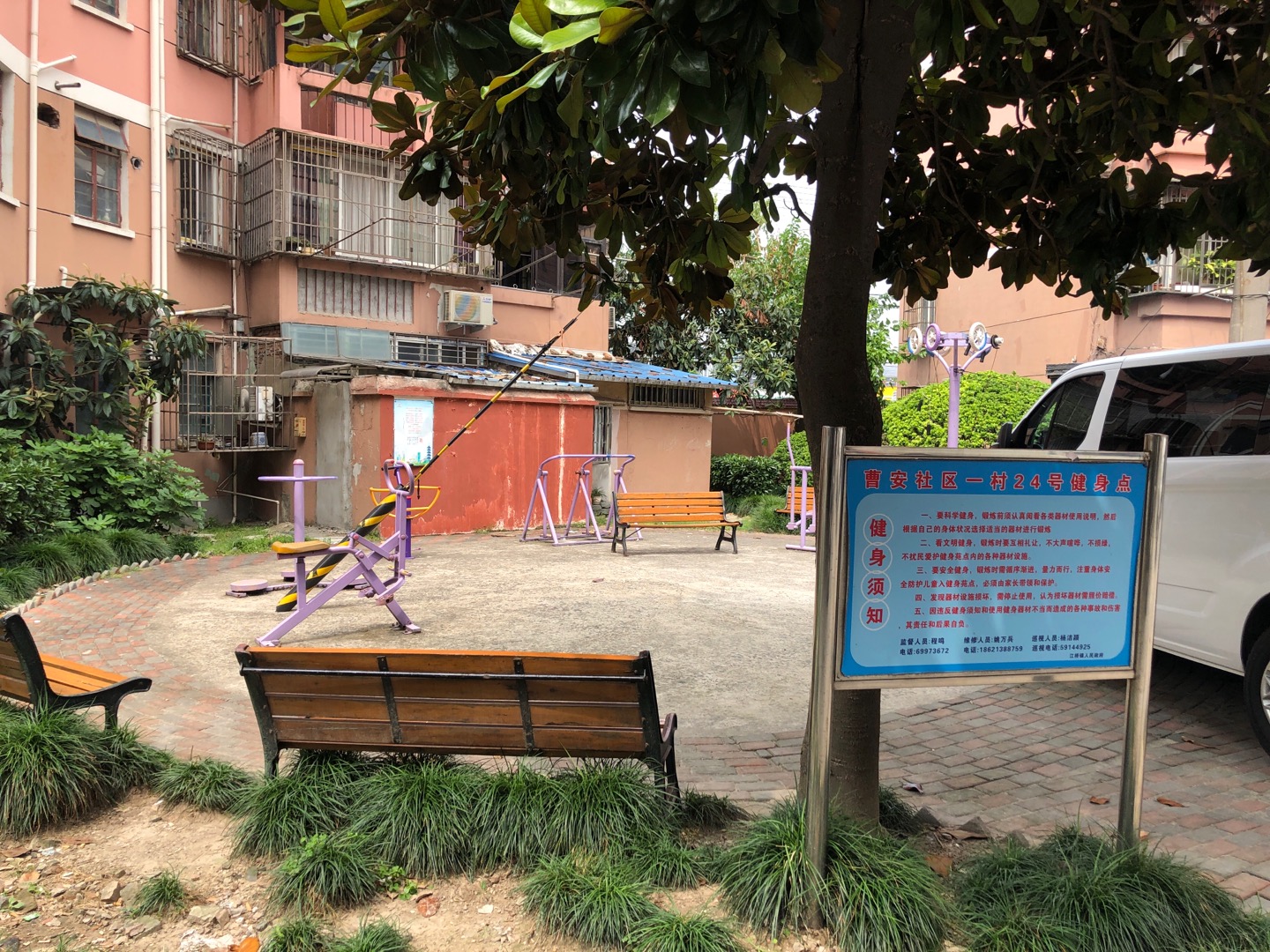 江橋一村23號(hào)健身點(diǎn)