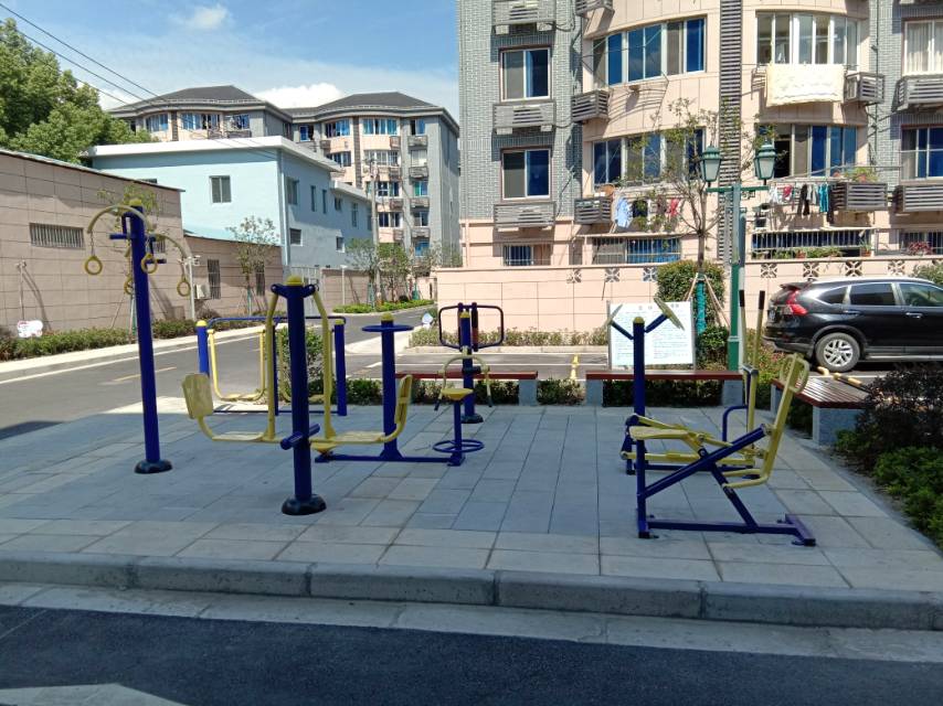 東苑新村健身點(diǎn)