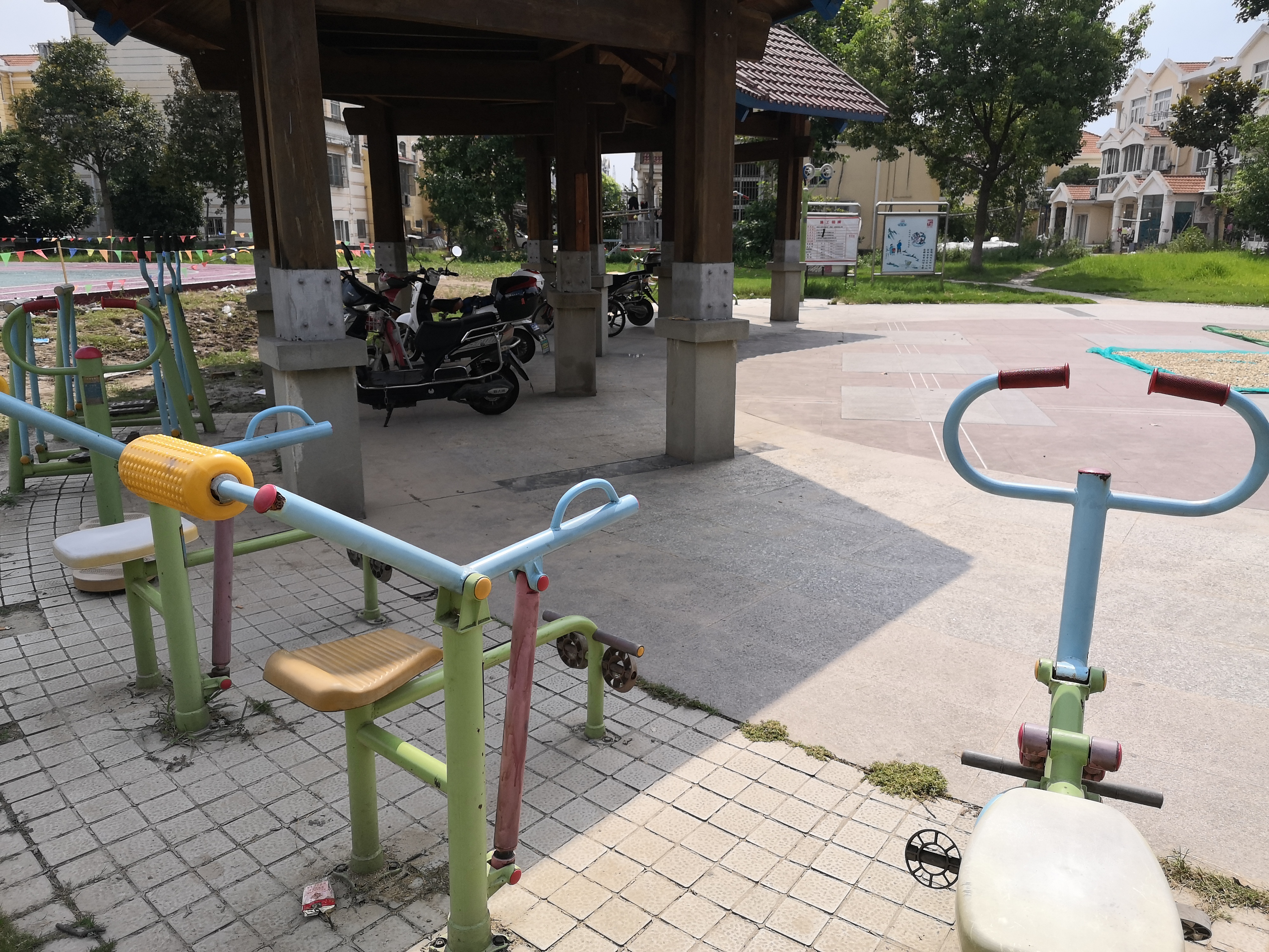 匯旺東路1295弄健身點(diǎn)2