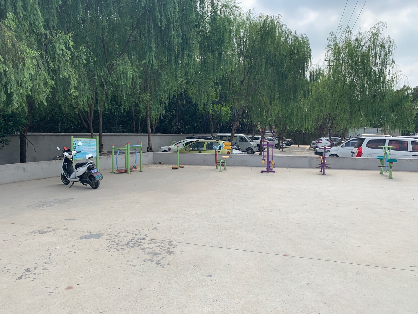 譚楊村健身苑點