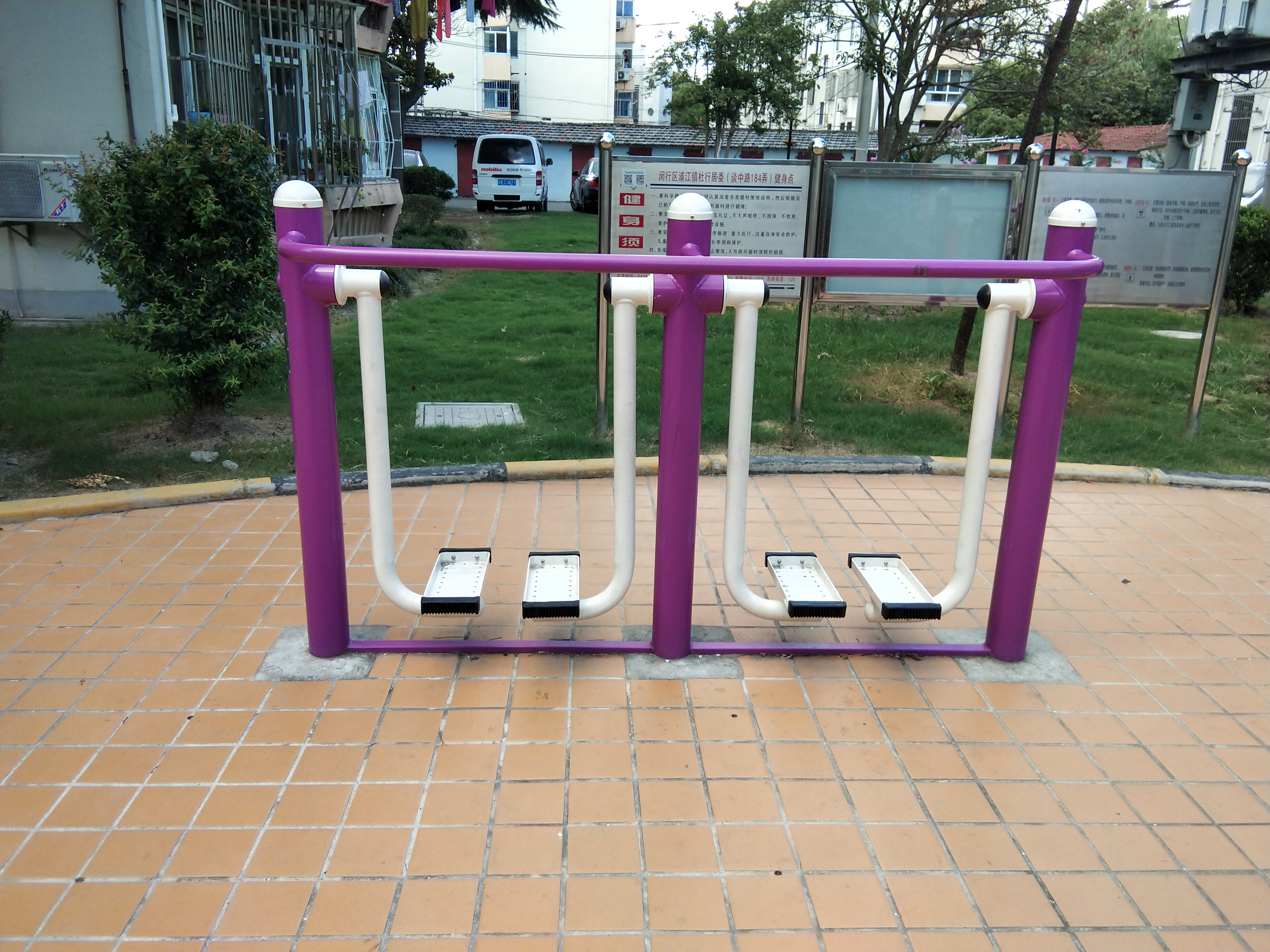 雙位漫步機(jī)