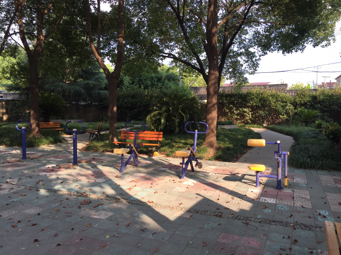 華漕村潘更浪健身點(diǎn)