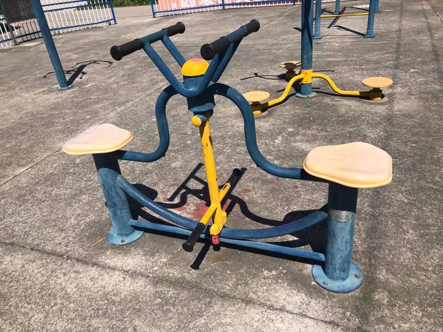 下肢訓(xùn)練器