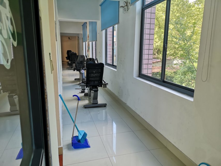 張堰鎮(zhèn)百姓健身房