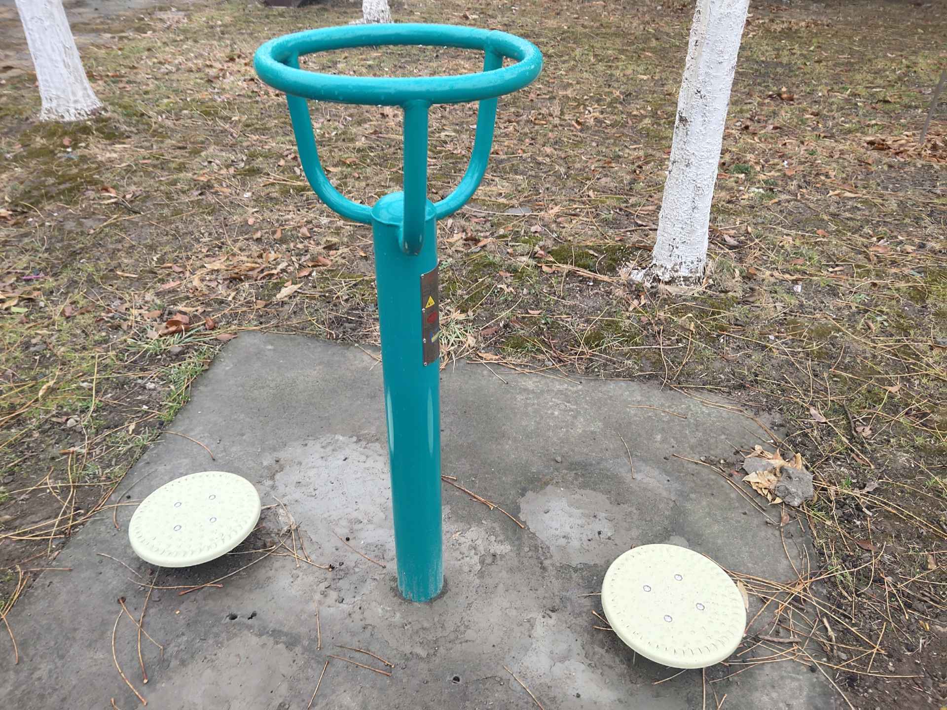 三人轉(zhuǎn)腰器