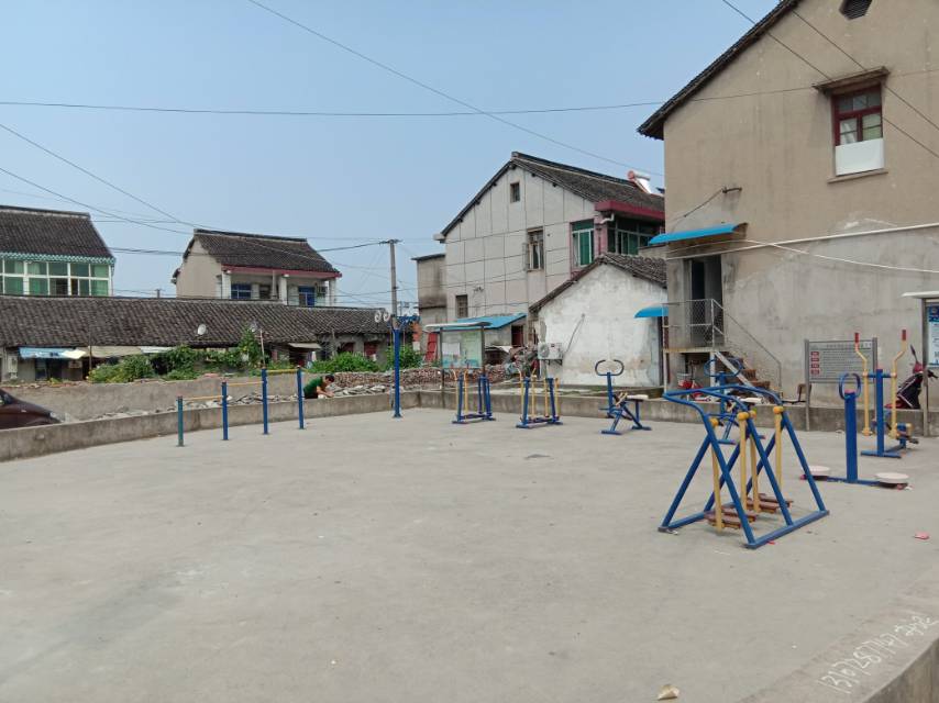 勞動(dòng)村南北五健身點(diǎn)