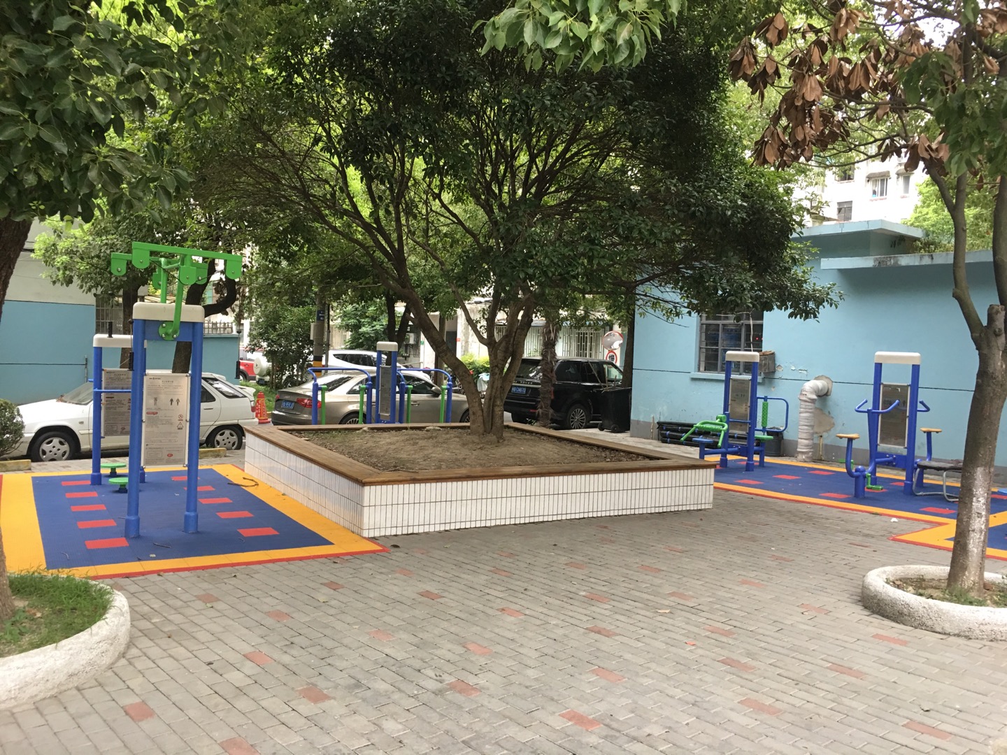 大華三村三居益智健身點