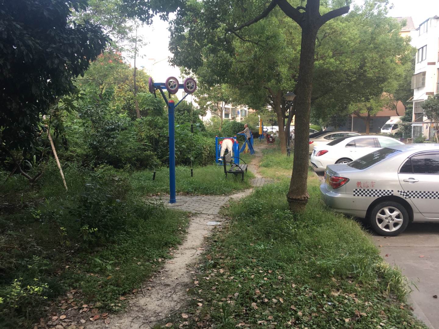 潤江花苑健身點東