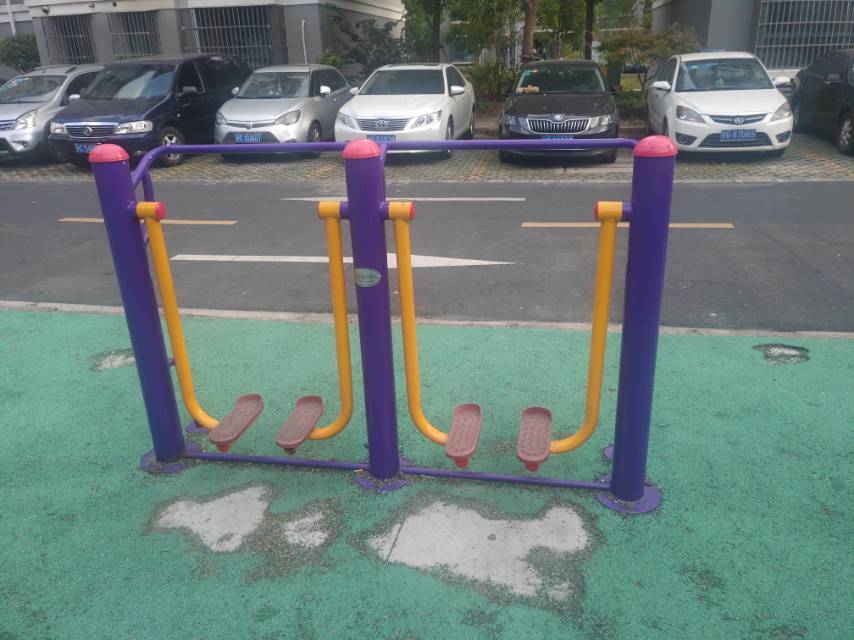 太空漫步機(jī)